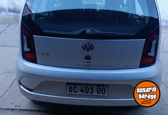 Autos - Volkswagen Up high line 5 P 2018 Nafta 83000Km - En Venta