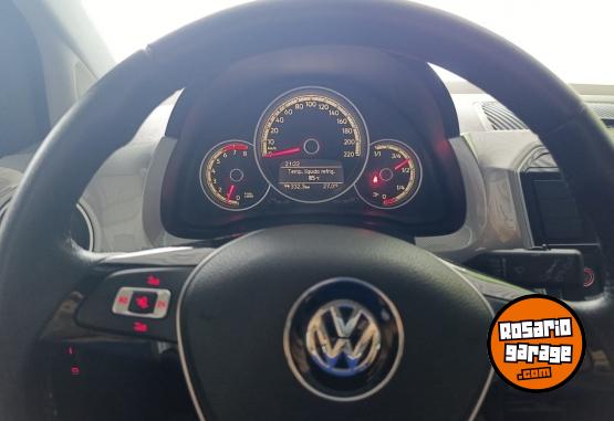 Autos - Volkswagen Up high line 5 P 2018 Nafta 83000Km - En Venta