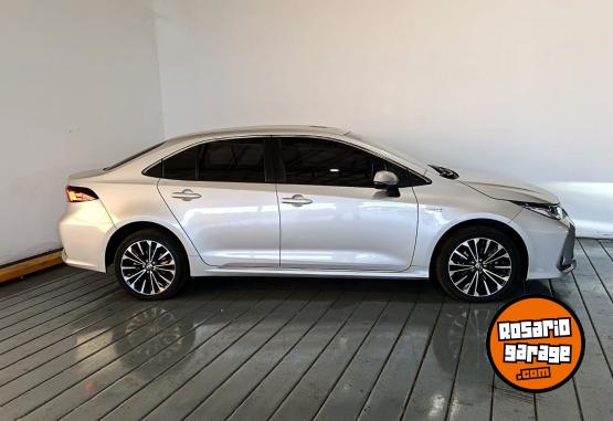 Autos - Toyota COROLLA HEV 1,8 SEG ECVT 2024 Electrico / Hibrido 85363Km - En Venta
