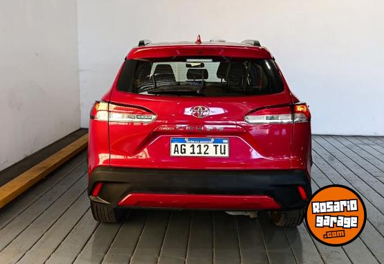 Autos - Toyota COROLLA CROSS XLI 2,0 CVT 2023 Nafta 77717Km - En Venta