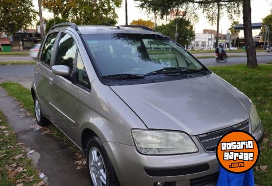 Autos - Fiat Idea ELX 1.4 MT 5P 2007 Nafta 284000Km - En Venta