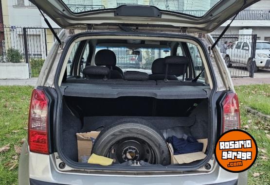 Autos - Fiat Idea ELX 1.4 MT 5P 2007 Nafta 284000Km - En Venta