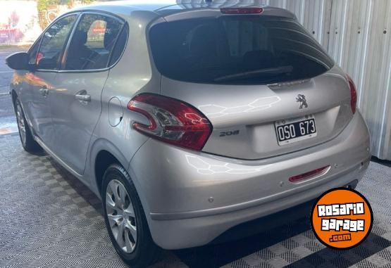 Autos - Peugeot 208 active 1.5 2015 Nafta 68300Km - En Venta