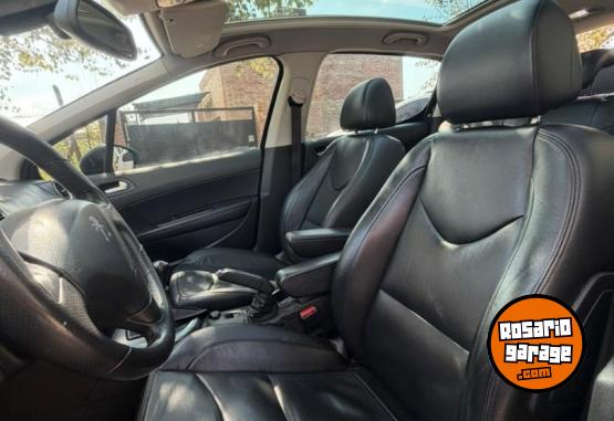 Autos - Peugeot 308 feline 2013 Diesel 140000Km - En Venta