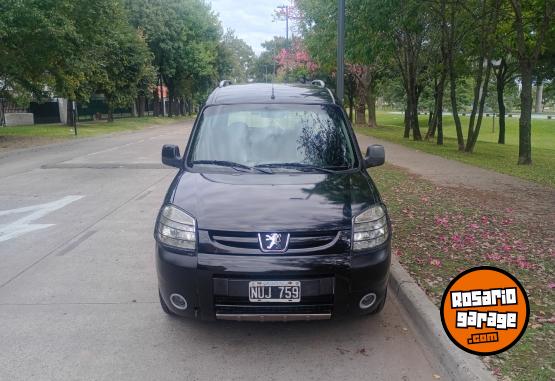 Utilitarios - Peugeot Partner Patagonica. 2014 Diesel 170000Km - En Venta