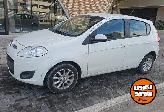 Autos - Fiat Palio atractive 2015 Nafta 117000Km - En Venta