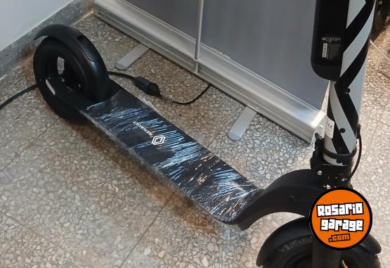 Otros - Monopatin RENAULT el�ctrico - En Venta
