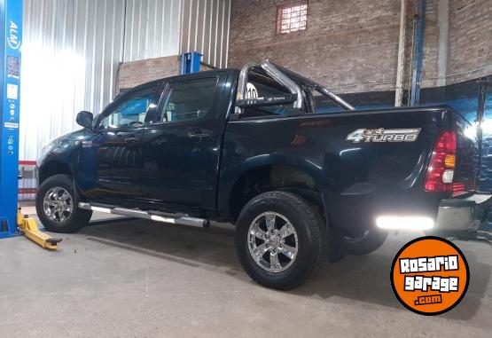 Camionetas - Toyota Hilux 2006 Diesel 80000Km - En Venta