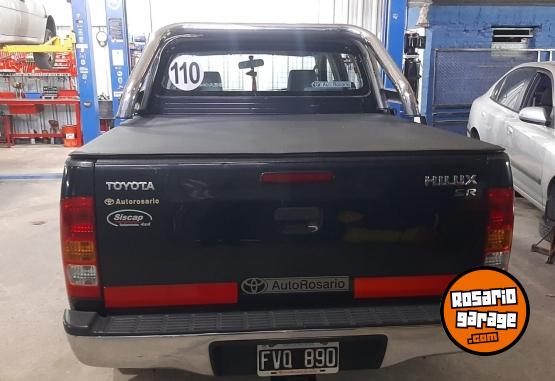 Camionetas - Toyota Hilux 2006 Diesel 80000Km - En Venta