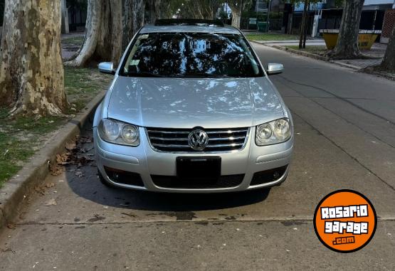 Autos - Volkswagen Bora 2.0 2010 Nafta 120000Km - En Venta