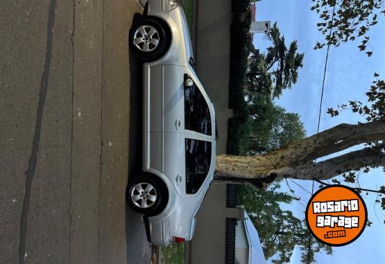 Autos - Volkswagen Bora 2.0 2010 Nafta 120000Km - En Venta