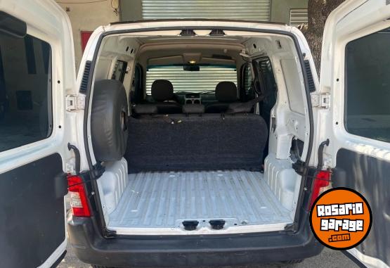 Utilitarios - Citroen Berlingo partieron kangoo 2019 Diesel 167000Km - En Venta