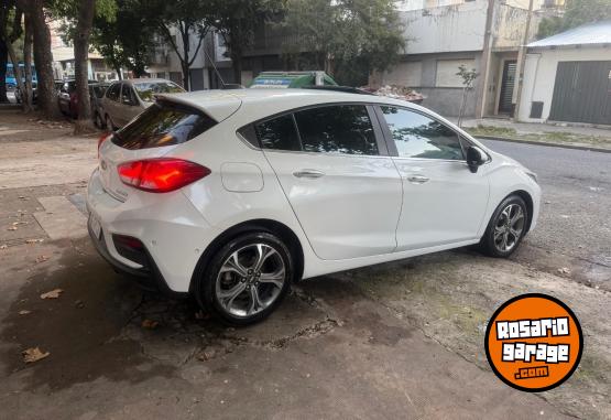 Autos - Chevrolet Cruze Premier 2022 Nafta 51000Km - En Venta