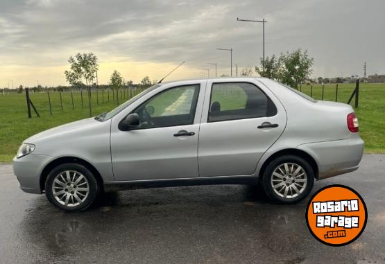 Autos - Fiat Siena 2011 Nafta 174000Km - En Venta