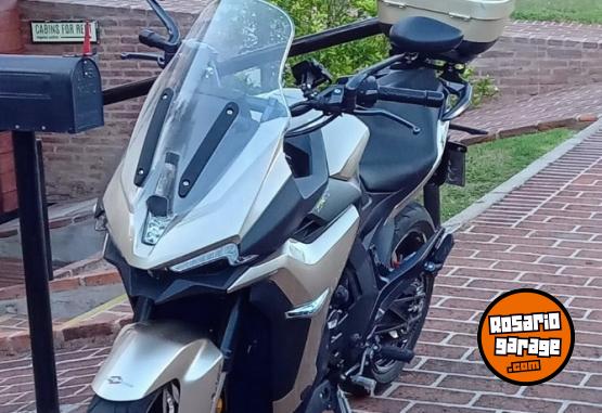Motos - Zontes X350 2025 Nafta 9000Km - En Venta