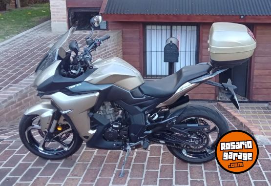 Motos - Zontes X350 2025 Nafta 9000Km - En Venta