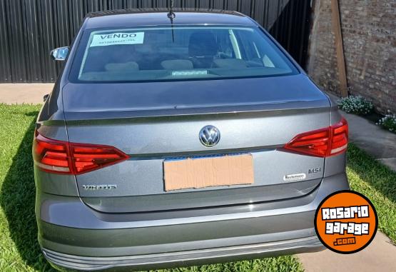 Autos - Volkswagen Virtus 2018 Nafta 73000Km - En Venta