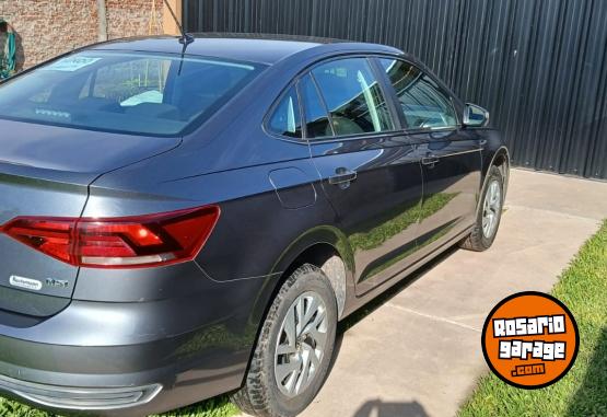 Autos - Volkswagen Virtus 2018 Nafta 73000Km - En Venta