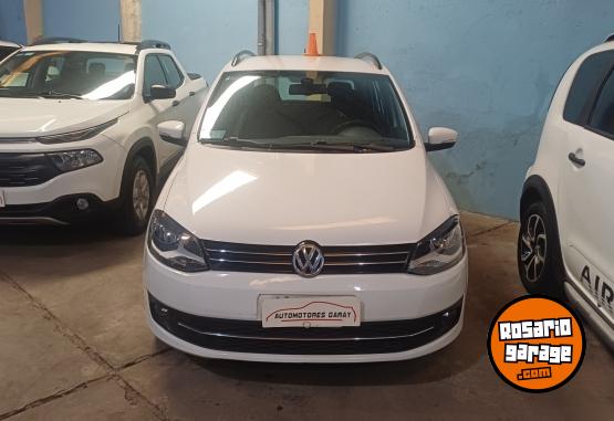 Autos - Volkswagen Suran 2014 Nafta 150000Km - En Venta