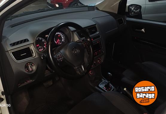 Autos - Volkswagen Suran 2014 Nafta 150000Km - En Venta