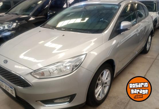 Autos - Ford Focus 2016 Nafta 121000Km - En Venta