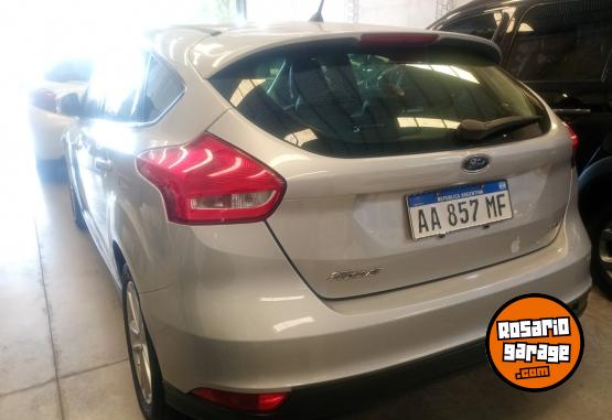 Autos - Ford Focus 2016 Nafta 121000Km - En Venta
