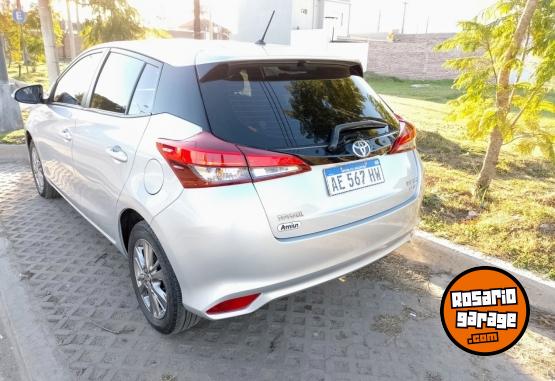 Autos - Toyota YARIS XLS 2021 Nafta 86000Km - En Venta