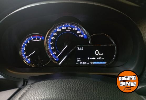 Autos - Toyota YARIS XLS 2021 Nafta 86000Km - En Venta