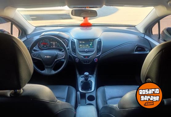 Autos - Chevrolet Cruze LT 2018 Nafta 57000Km - En Venta