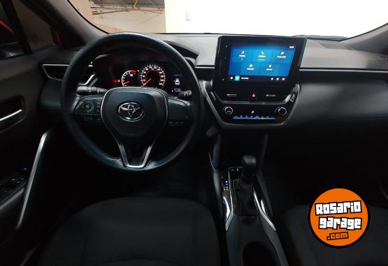 Autos - Toyota COROLLA CROSS XLI 2,0 CVT 2022 Nafta 60000Km - En Venta
