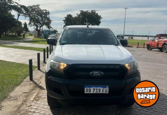 Camionetas - Ford Ranger XL 4X2 2.2 2017 Nafta 157000Km - En Venta