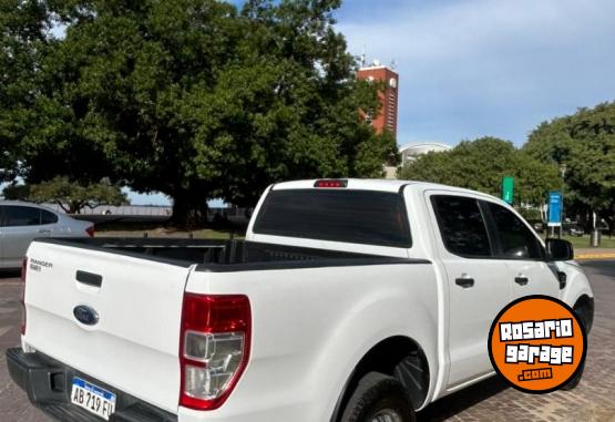 Camionetas - Ford Ranger XL 4X2 2.2 2017 Nafta 157000Km - En Venta