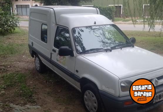 Utilitarios - Renault Express 1998 Diesel 300000Km - En Venta