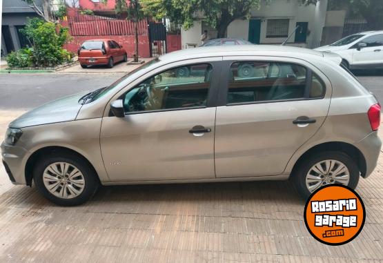 Autos - Volkswagen GOL TREND 2017 Nafta 127000Km - En Venta