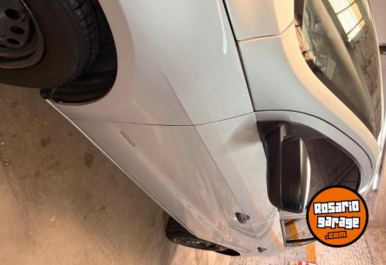 Autos - Volkswagen Gol Trend 2011 Nafta 85000Km - En Venta