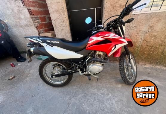 Motos - Honda XR 2024 Nafta 4000Km - En Venta
