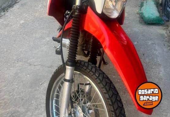 Motos - Honda XR 2024 Nafta 4000Km - En Venta