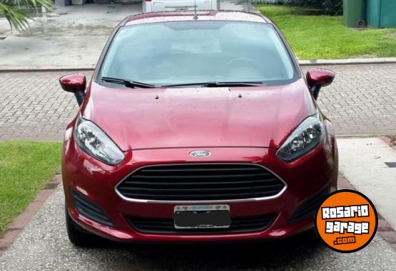 Autos - Ford Fiesta 2016 Nafta 130000Km - En Venta