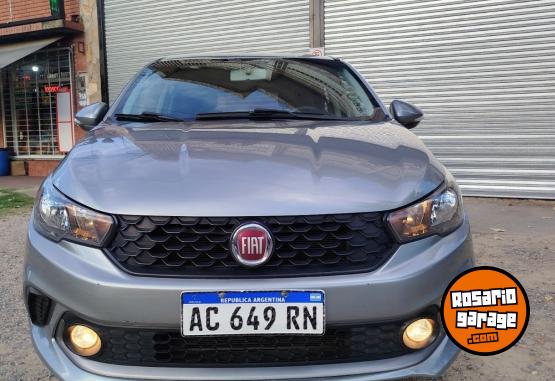 Autos - Fiat ARGO 2018 Nafta 100000Km - En Venta