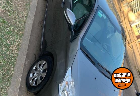 Autos - Peugeot 208 1.5 active 2016 Nafta 105000Km - En Venta