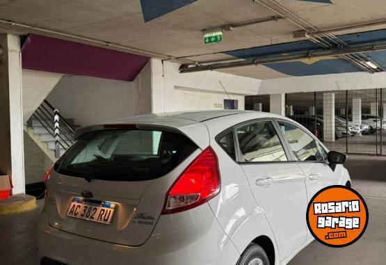Autos - Ford FIESTA SE 2018 Nafta 125000Km - En Venta