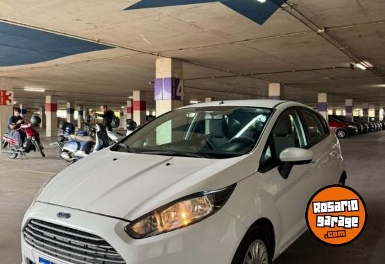 Autos - Ford FIESTA SE 2018 Nafta 125000Km - En Venta