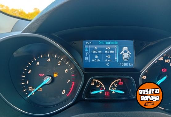 Autos - Ford Kuga 2014 Nafta 110000Km - En Venta