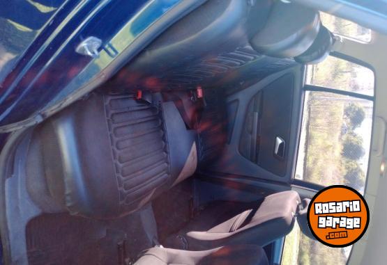 Autos - Volkswagen Suran Highline 2018 Nafta 73000Km - En Venta