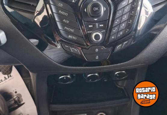 Autos - Ford FORD KA 1.5 SEL 2018 Nafta 75000Km - En Venta