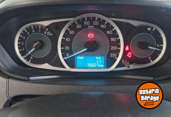Autos - Ford FORD KA 1.5 SEL 2018 Nafta 75000Km - En Venta