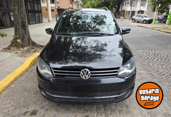 Autos - Volkswagen Suran Conforline 2012 Nafta 140000Km - En Venta