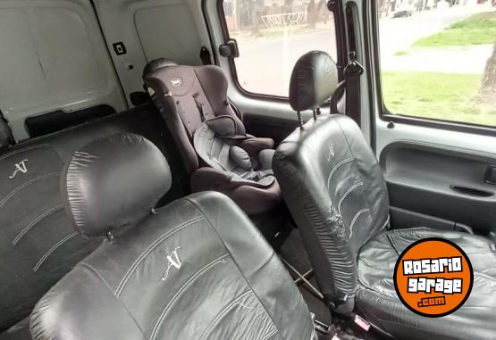 Utilitarios - Renault Kangoo 1.6 2016 Nafta 140000Km - En Venta