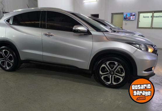 Autos - Honda HRV EXL AT 2016 Nafta 110000Km - En Venta