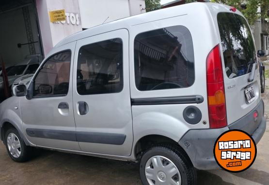 Utilitarios - Renault Kangoo 2014 GNC 120000Km - En Venta